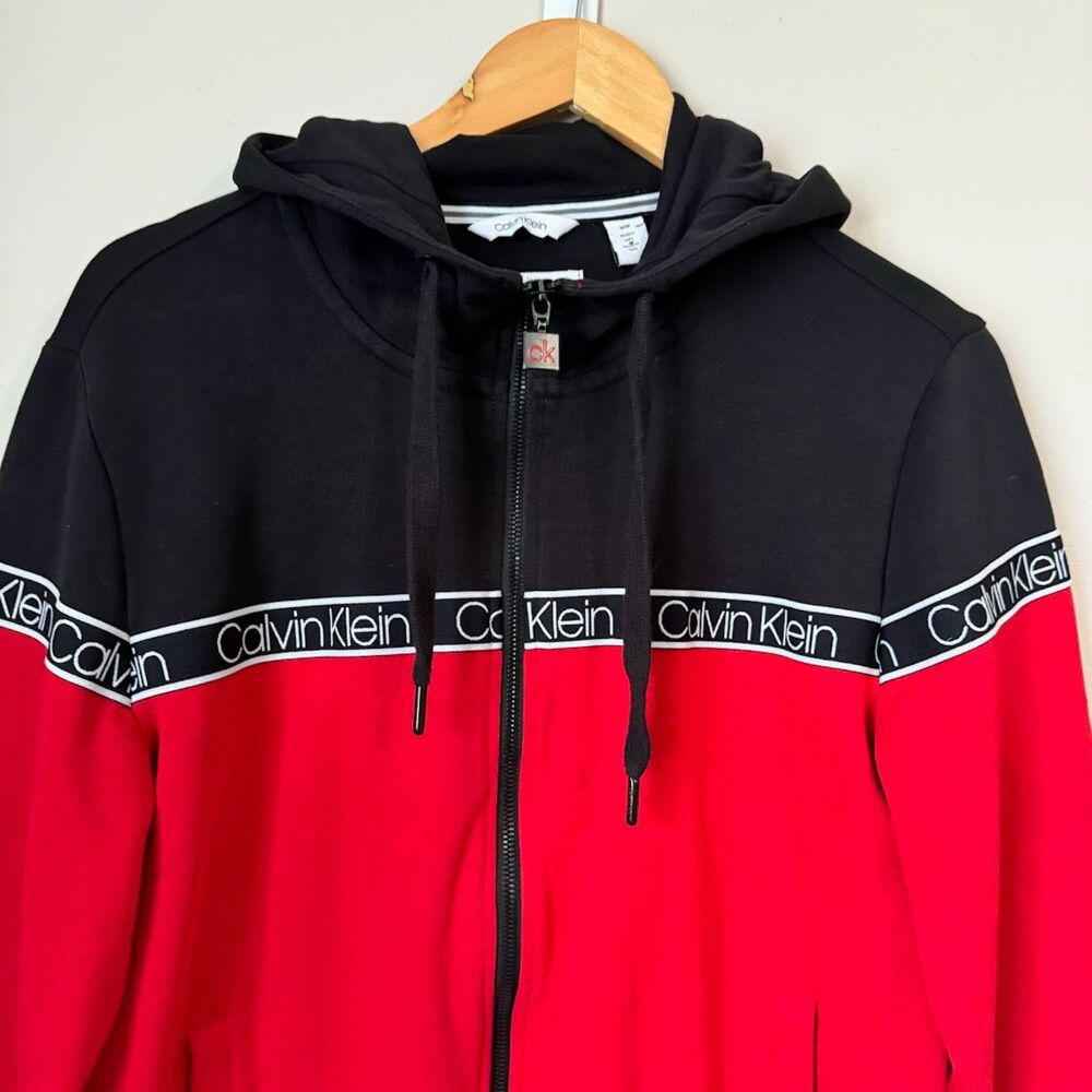 Calvin Klein Large Black Red Tech Jersey Jacket w Hoodie Full Zip Activewear - Picture 3 of 12